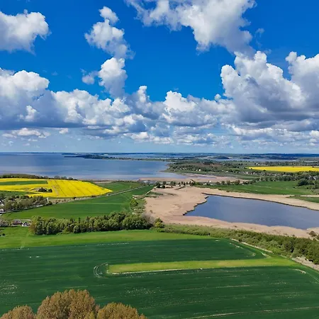 Strandnahe Mit Balkon, Gratis Nutzung Vom Ahoi Erlebnisbad Und Sauna In Sellin - Rex Rugia 13-7 *
